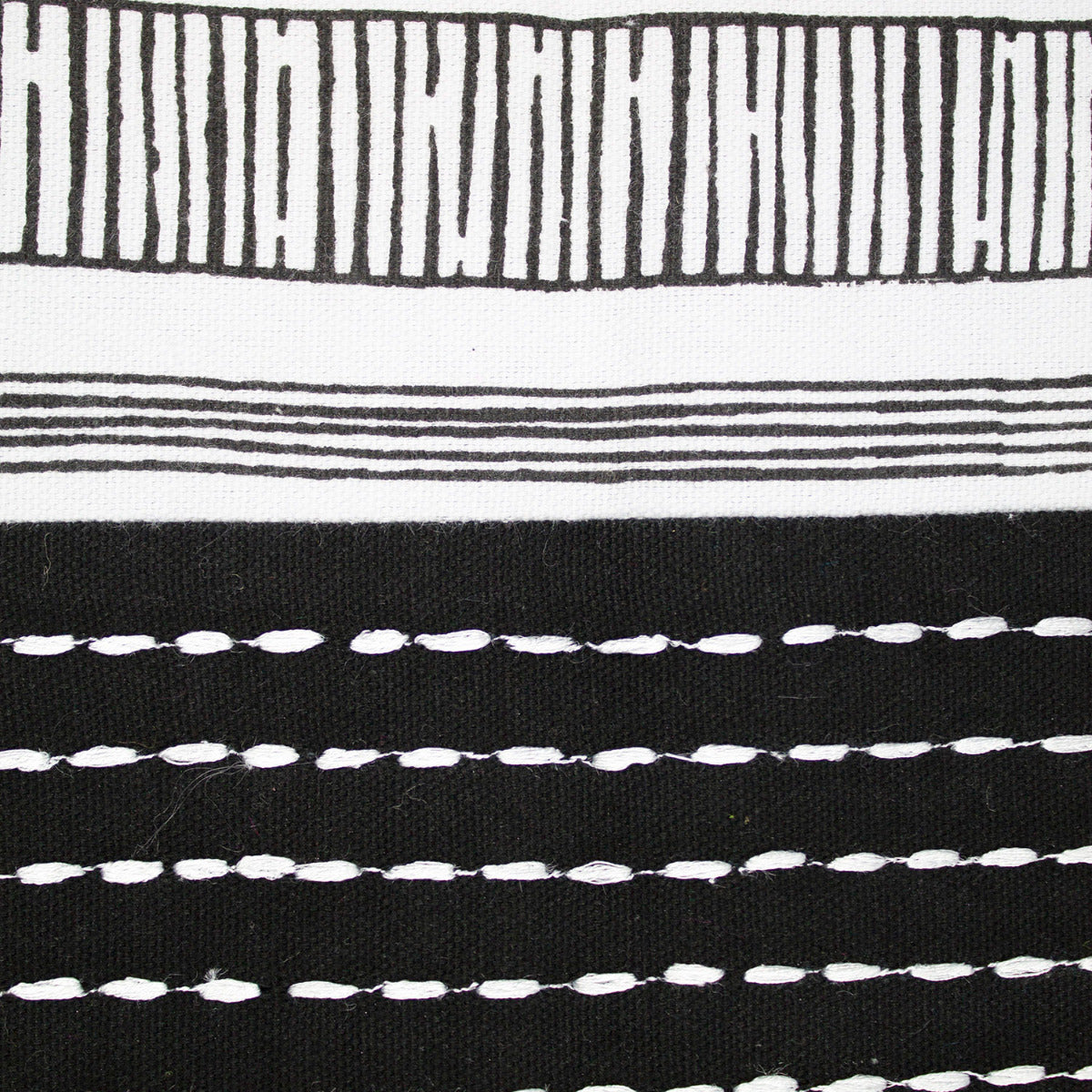 cuscino decorativo bianco e nero