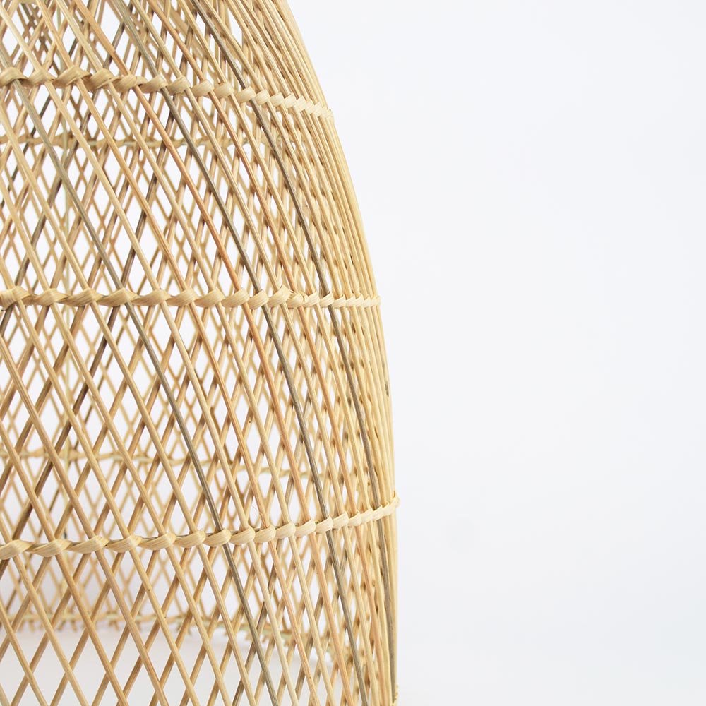 lampada in rattan