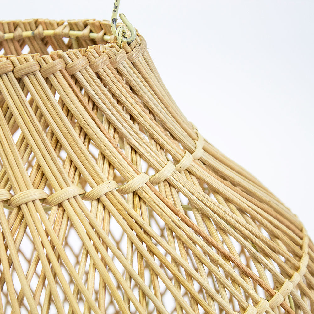 lampada in rattan