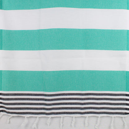 Asciugamano nero e verde menta con frange