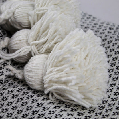 coperta marocchina con pom pom