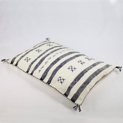 cuscino decorativo marocco con pom pom