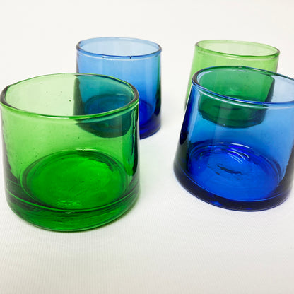 Set di 4 bicchierini di vetro soffiato verde/blu