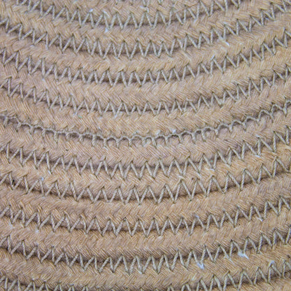 dettaglio lavorazione sottopentola