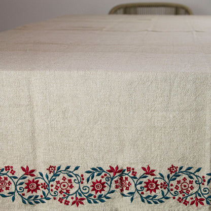 tovaglie ricamate eleganti