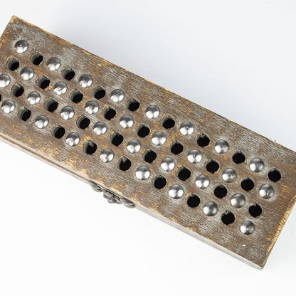 scatola di legno con coperchio